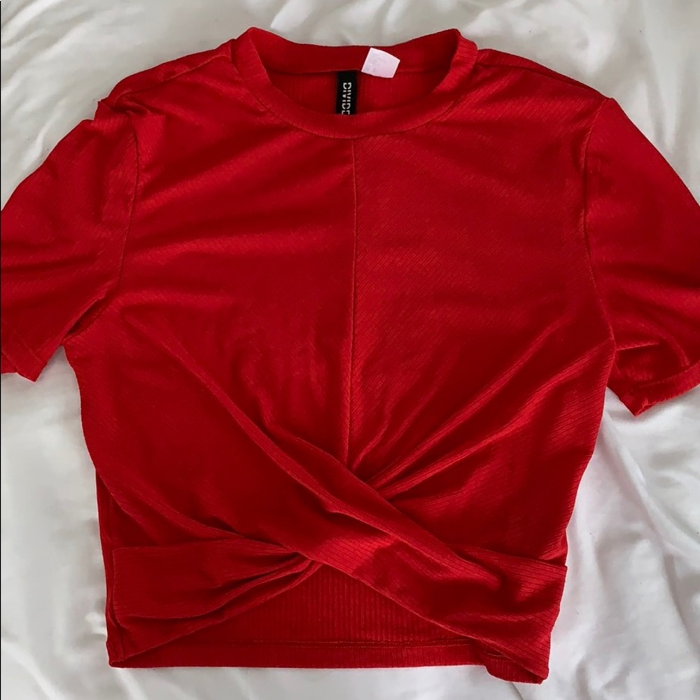 Red short sleeve criss cross shirt